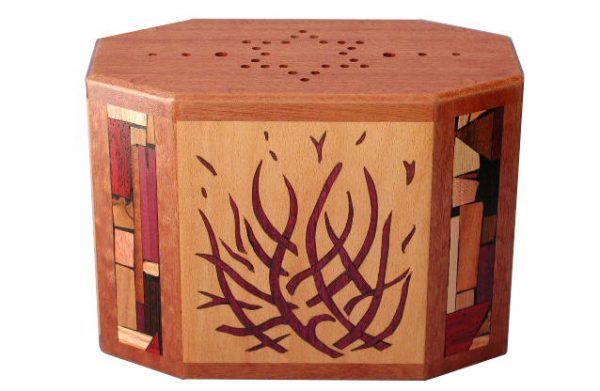 Synagoue-Sized-Spice-Box-with-Customized-Logo-BES-LOGO-O-O-C-CongBethTorah-012.jpg