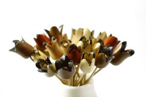 Wooden-Flower-Bouquet-Wood-Flowers-Home-Decor-FLOWERS-asst-O-many-RWL-MG_3528.jpg