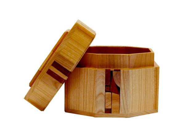 Octagonal Etrog Box-Wooden Judaica-Etr-M4-O-Beech-RLWC-021