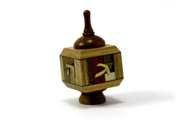 Wooden Dreidels-Collectors Dreidles-Hanukkah Dreidels-DRE-M-O-oak-RWL-MG_3587